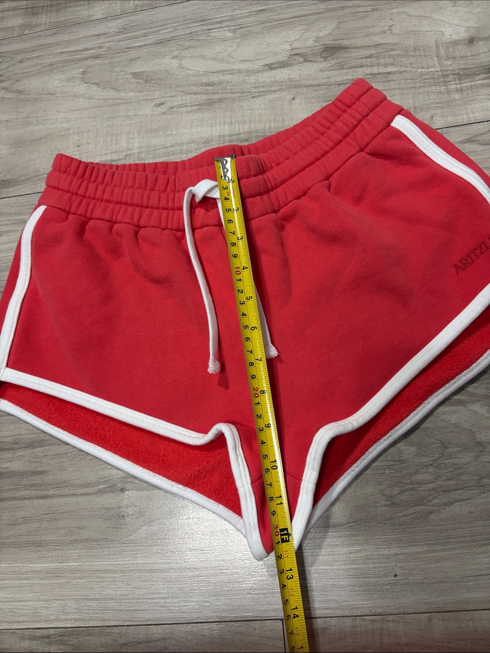 Aritzia Red Athletic Dolphin Shorts with White Trim - Picture 4 of 8
